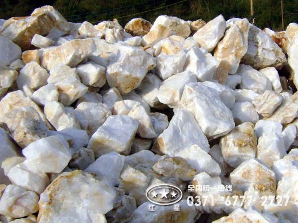 石英石粉碎機價格多少？